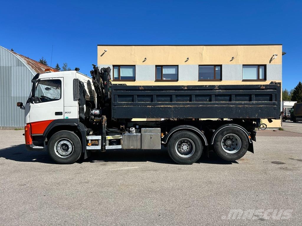 Volvo FM300 6X2 EURO4 + HIAB XS + TIPPER شاحنات الرافعات