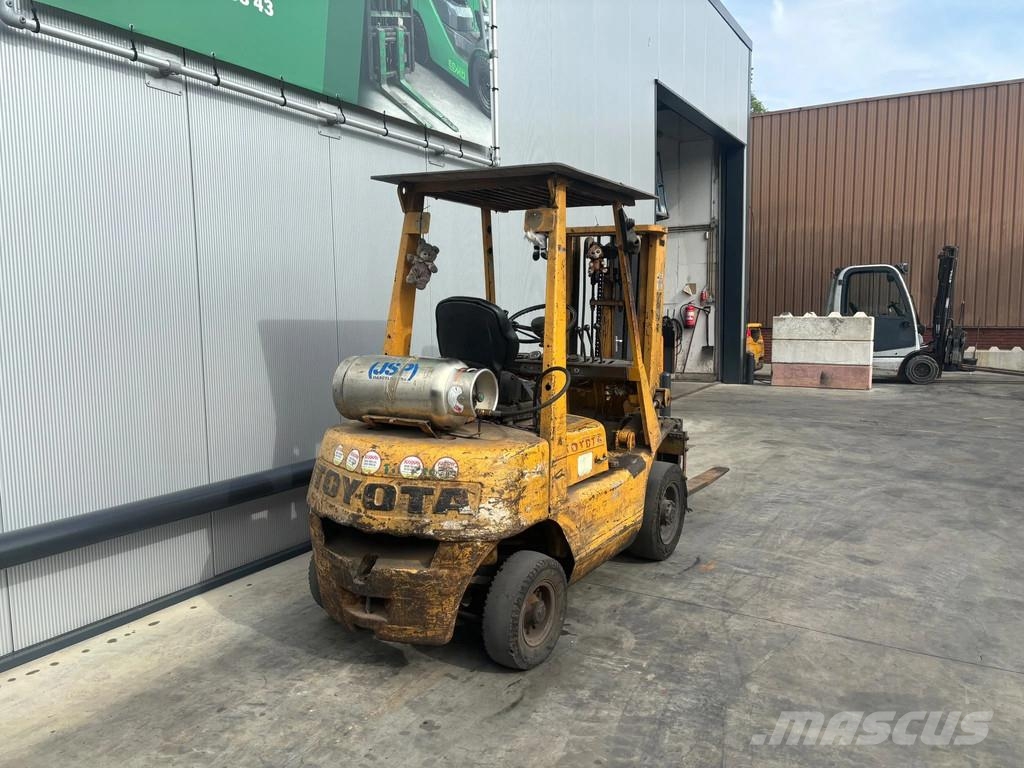 Toyota 2.5 Heftruck Carrelli elevatori GPL