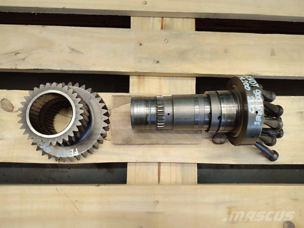 Fendt 700Series Shaft with gearbox pistons E716100430022 Ülekandemehhanism