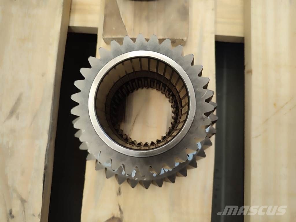 Fendt 700Series Shaft with gearbox pistons E716100430022 Ülekandemehhanism
