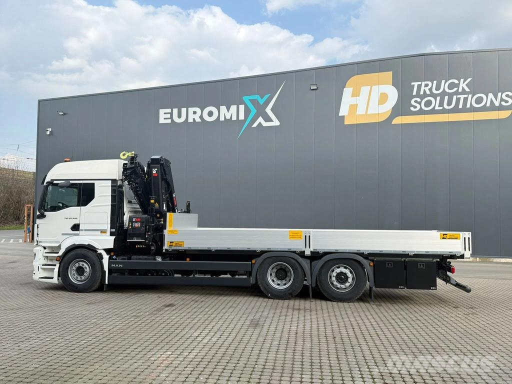 MAN TGS 26.520 MAN TGS 26.520 LL 6x2 Hiab 228-6 Kran All-Terrain-Krane