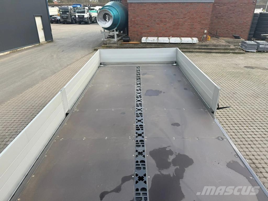 MAN TGS 26.520 MAN TGS 26.520 LL 6x2 Hiab 228-6 Kran All-Terrain-Krane