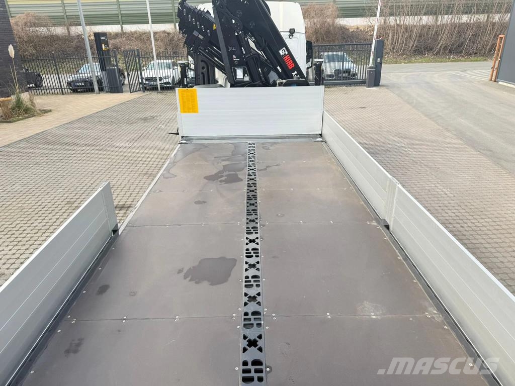 MAN TGS 26.520 MAN TGS 26.520 LL 6x2 Hiab 228-6 Kran All-Terrain-Krane