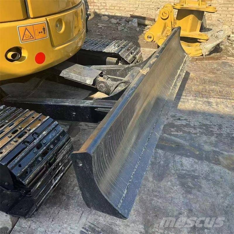 CAT 303.5 E CR Minikoparki