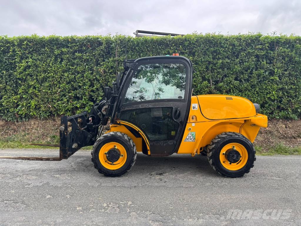 JCB 520-40 Телескопические погрузчики