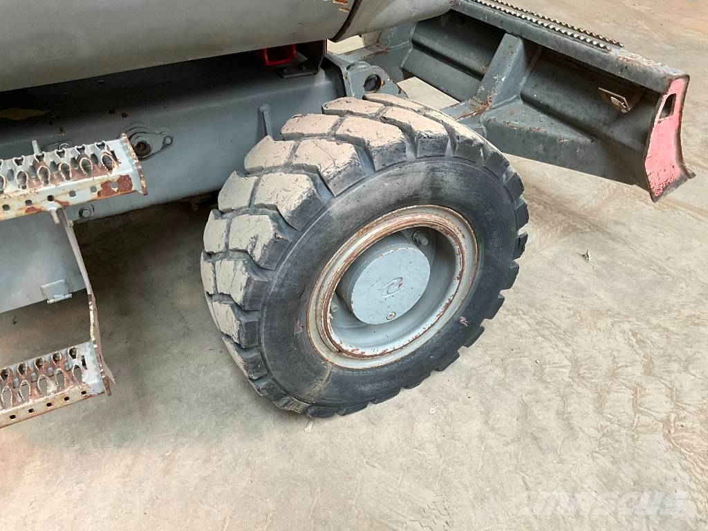 Neuson 6503 WD Mobilbagger