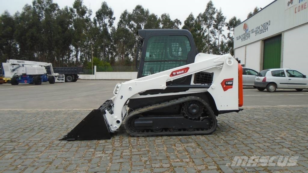 Bobcat T 450 لوادر انزلاقية التوجيه