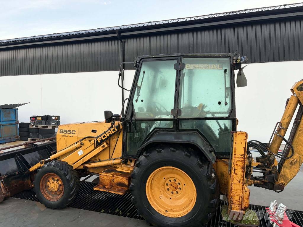 Ford 655 C Tractopelle