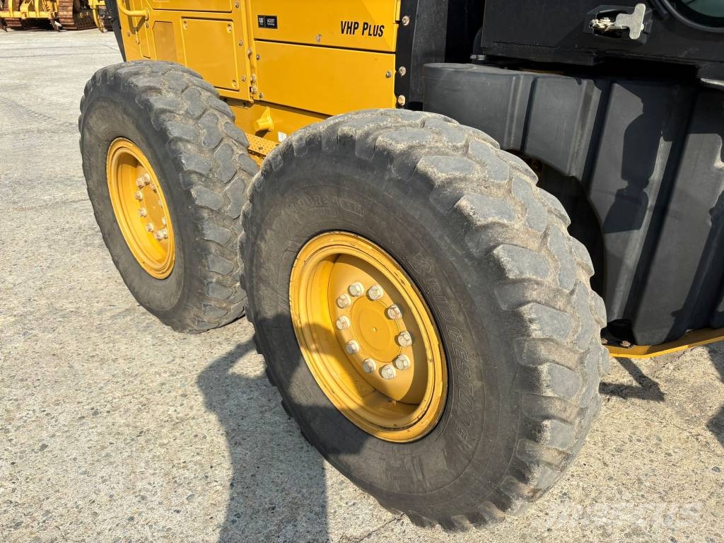 CAT 120 M 2 VHP PLUS Grader