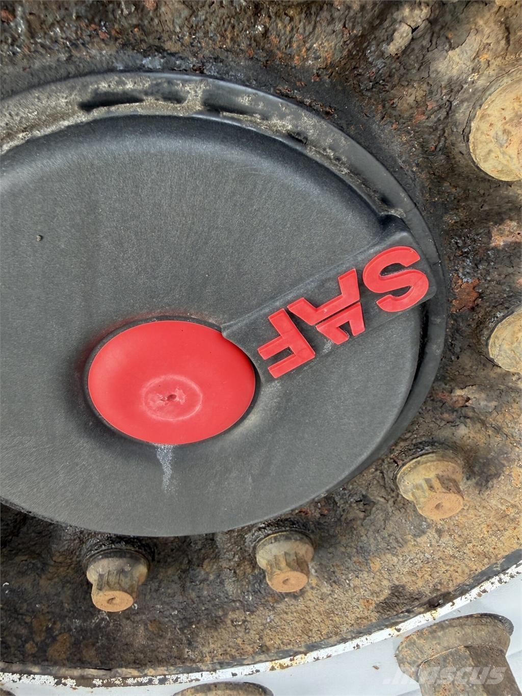 Krone Iný model VIN 880 نصف مقطورات بباب جانبي