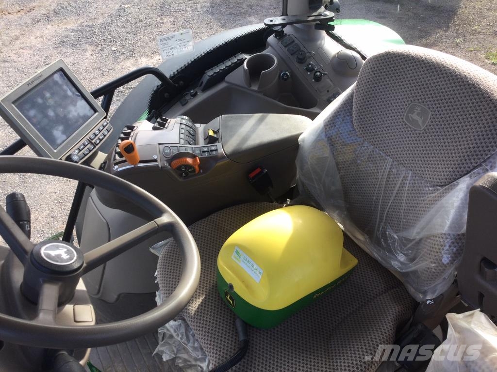 John Deere 6195R Трактори