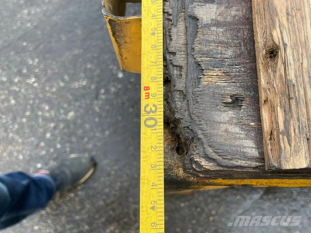 Trouillet STB332 - Full Spring Suspension - 3 Axle - French Žemo iškrovimo puspriekabės