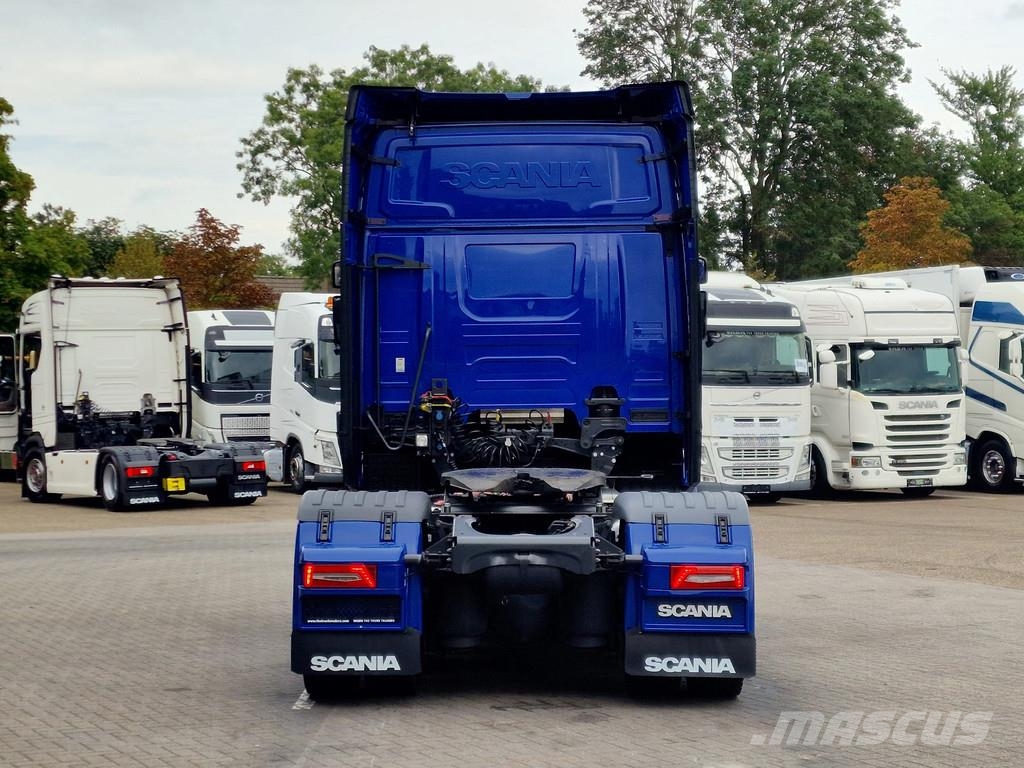 Scania R460 Highline 4x2 - SUPER - PTO/Hydraulic - Full a Sattelzugmaschinen