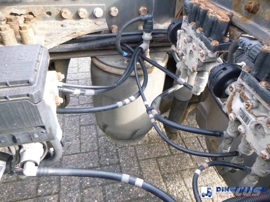 Renault Premium 320 dxi 6x2 chassis ADR Camiones con chasís y cabina