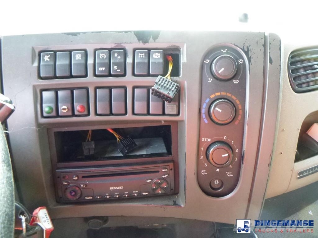 Renault Premium 320 dxi 6x2 chassis ADR Camiones con chasís y cabina