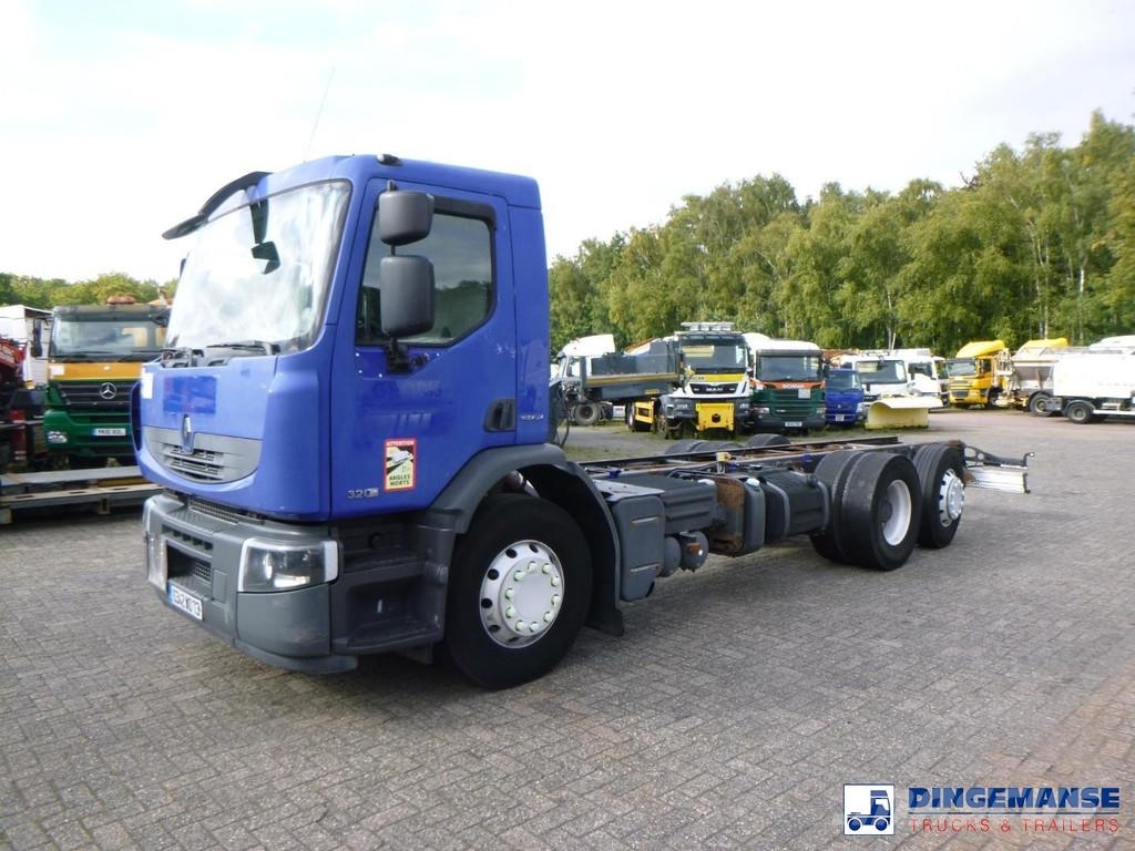 Renault Premium 320 dxi 6x2 chassis ADR Camiones con chasís y cabina