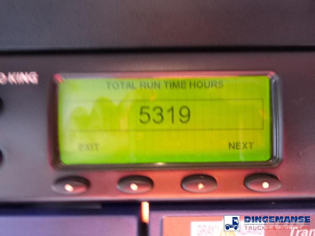 Mercedes-Benz Antos 2533 RHD 6x2 Thermoking T1000R frigo Temperature controlled trucks