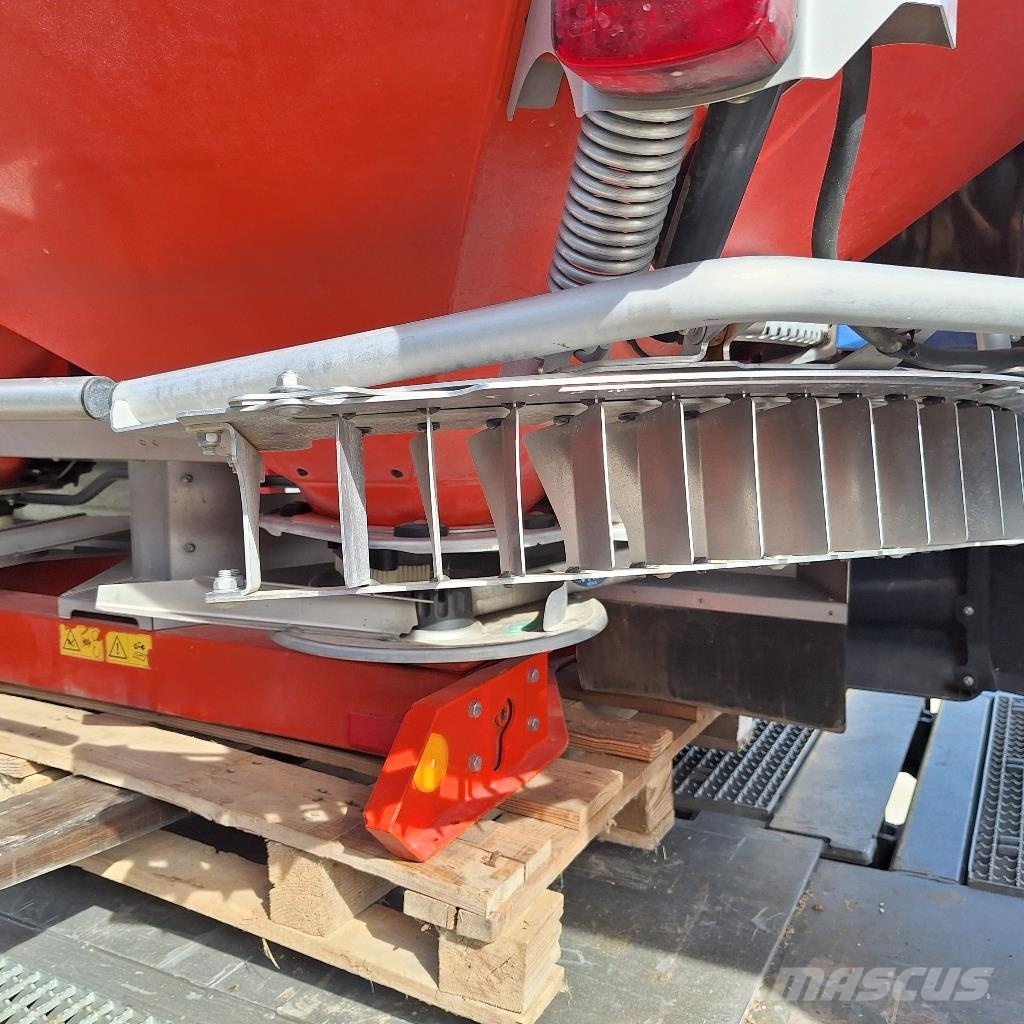 Kuhn Axis 40.1 w ISO Aplicatoare pentru îngrășăminte lichide