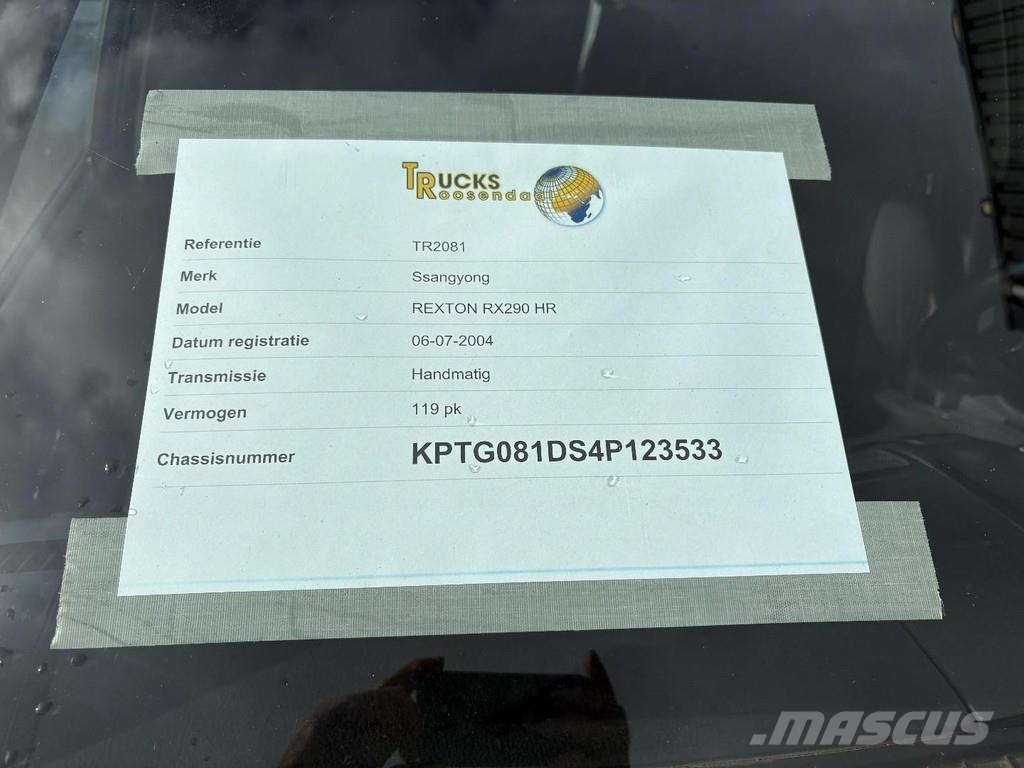 Ssangyong REXTON RX290 HR + 4X4 Preču pārvadāšanas furgoni