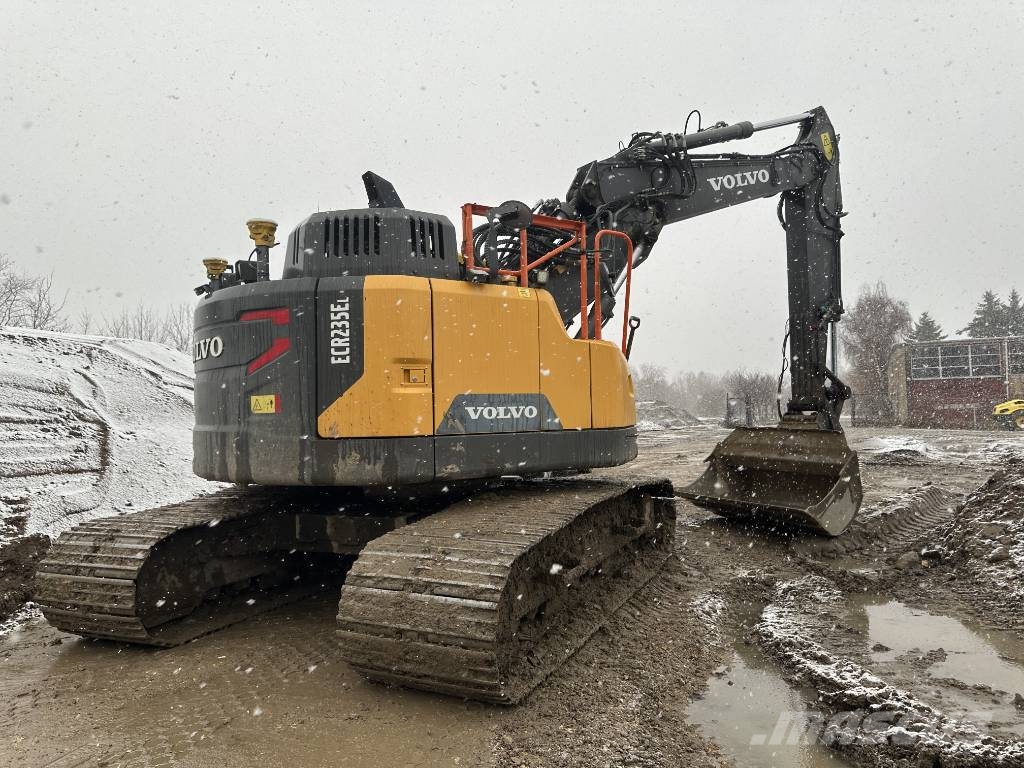 Volvo ECR 235 EL Beltegraver