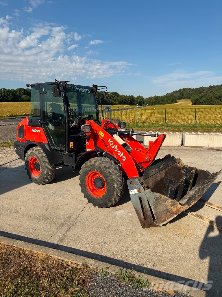 Kubota R 090 Pyöräkuormaajat