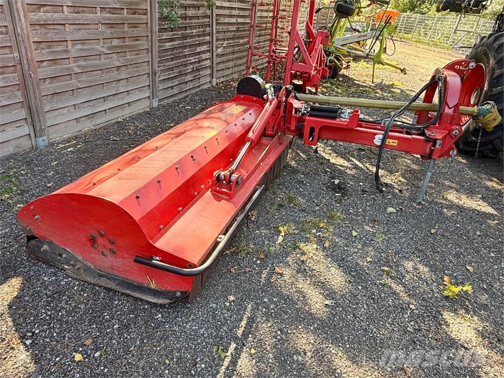 Tehnos MB 220RLW - Schwenk-Seitenmulcher Інше обладнання для фуражних комбайнів