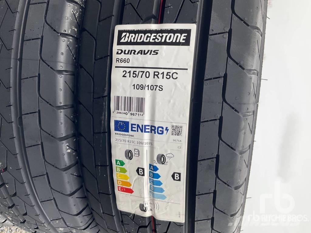 Bridgestone Duravis 215/70 R15C TYRES Neumáticos, ruedas y llantas
