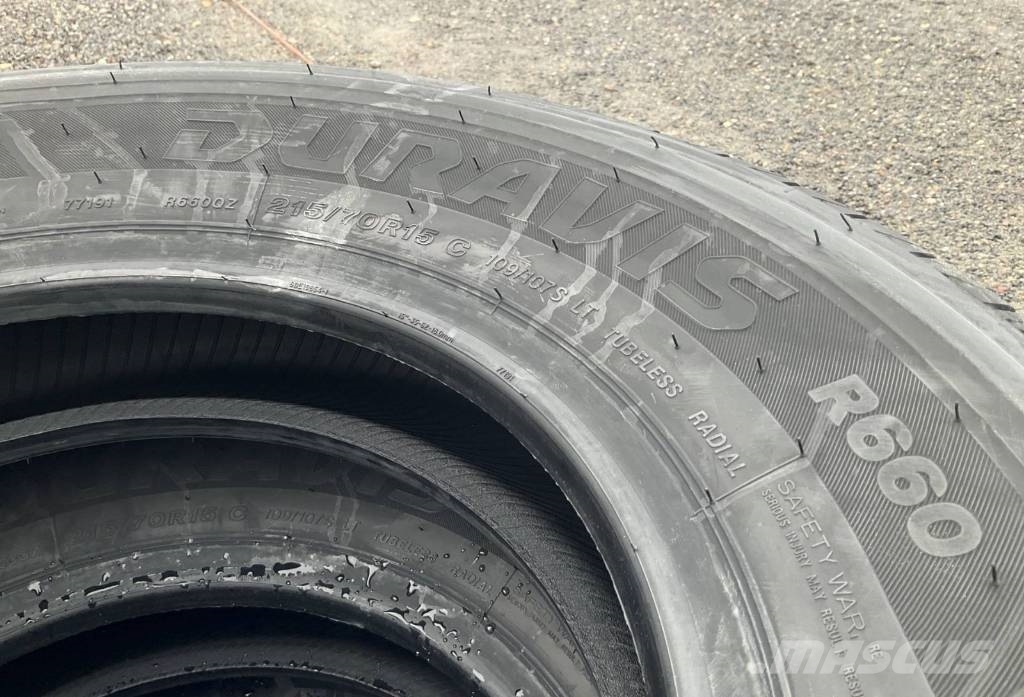 Bridgestone Duravis 215/70 R15C TYRES Neumáticos, ruedas y llantas