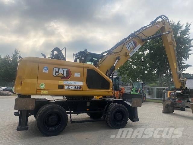 CAT MH 3022-07D ULM MIETE / RENTAL (12002225) Bagri za prekladanje primarnih/sekundarnih surovin