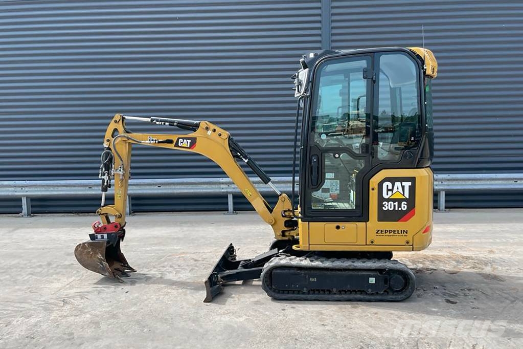 CAT 301.6-05 A Minigraafmachines < 7t