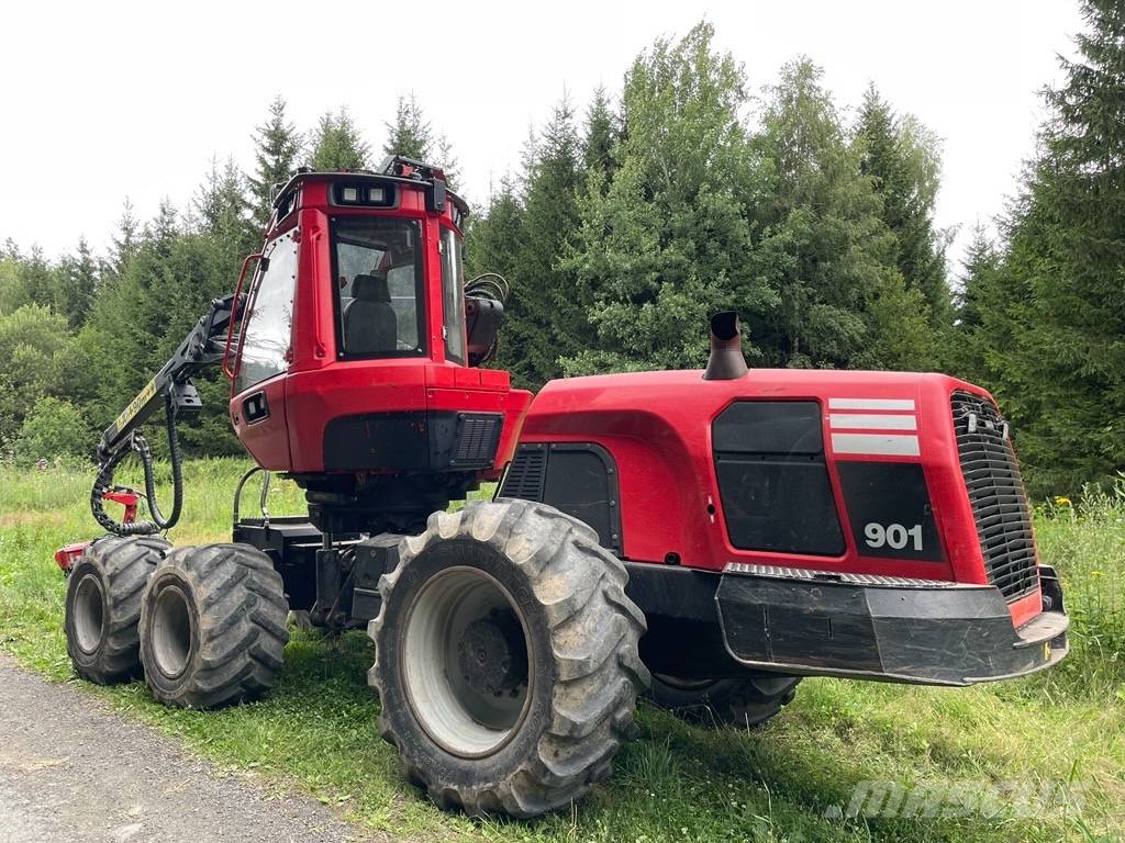 Komatsu 901 Харвестери