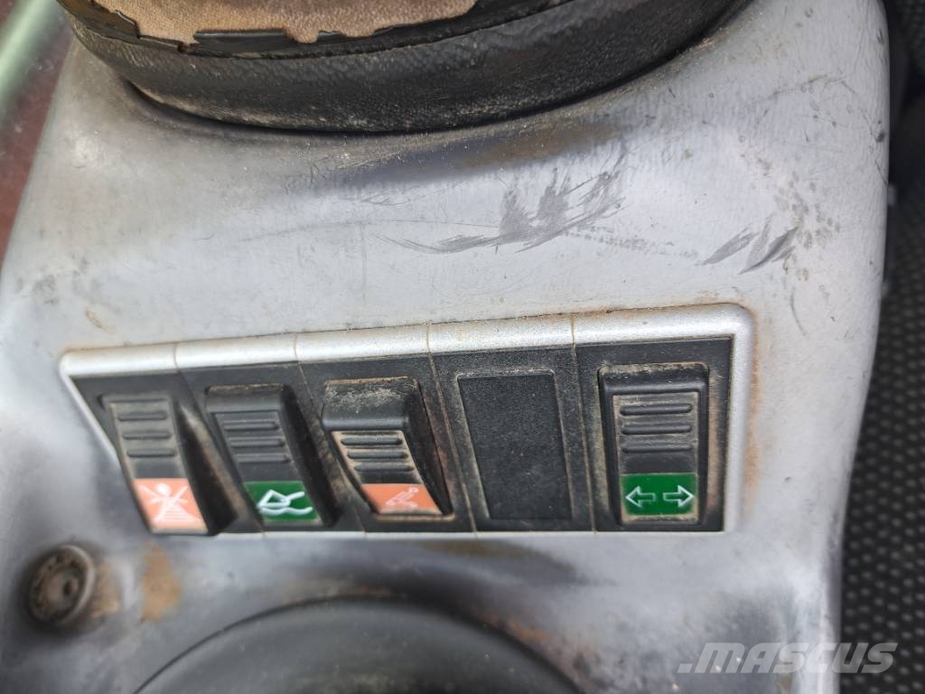 Manitou MLT 735-120 LSU PS Teleszkópos mezőgazdasági rakodók