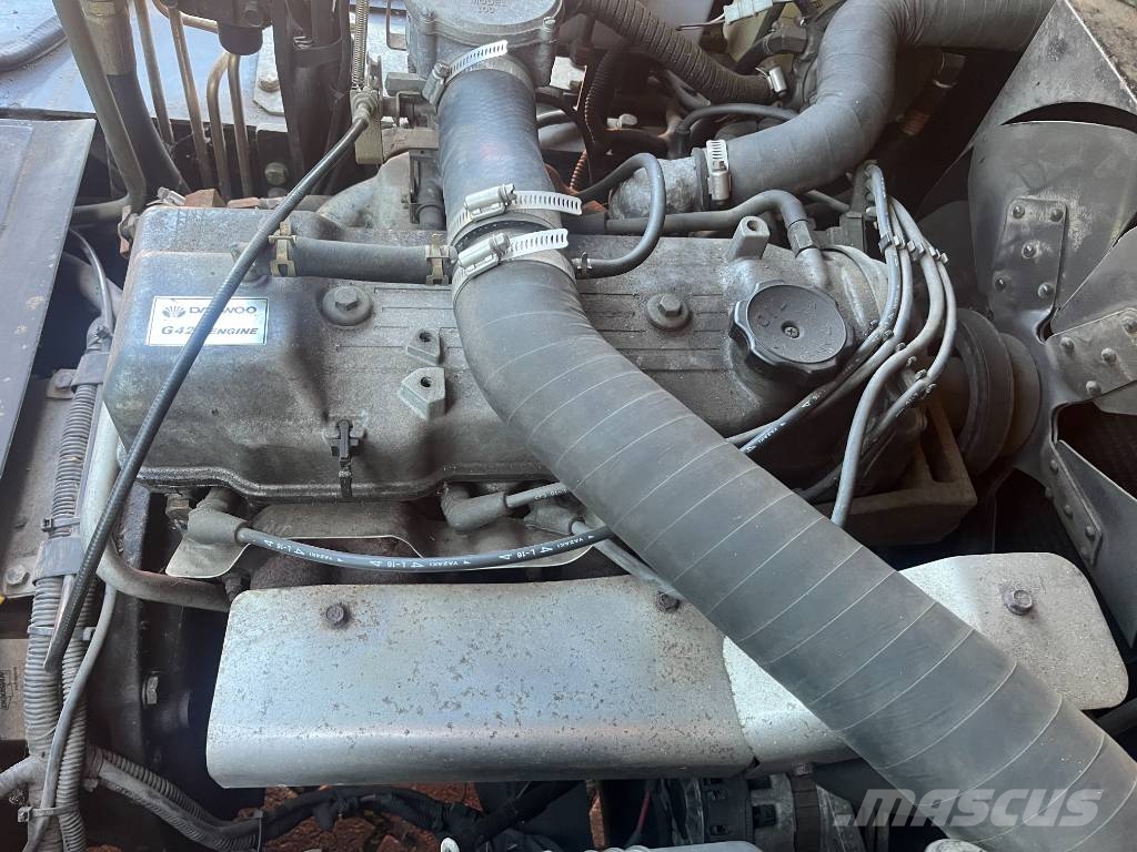 Daewoo G 30 E-3 V-4043 OB شاحنات LPG