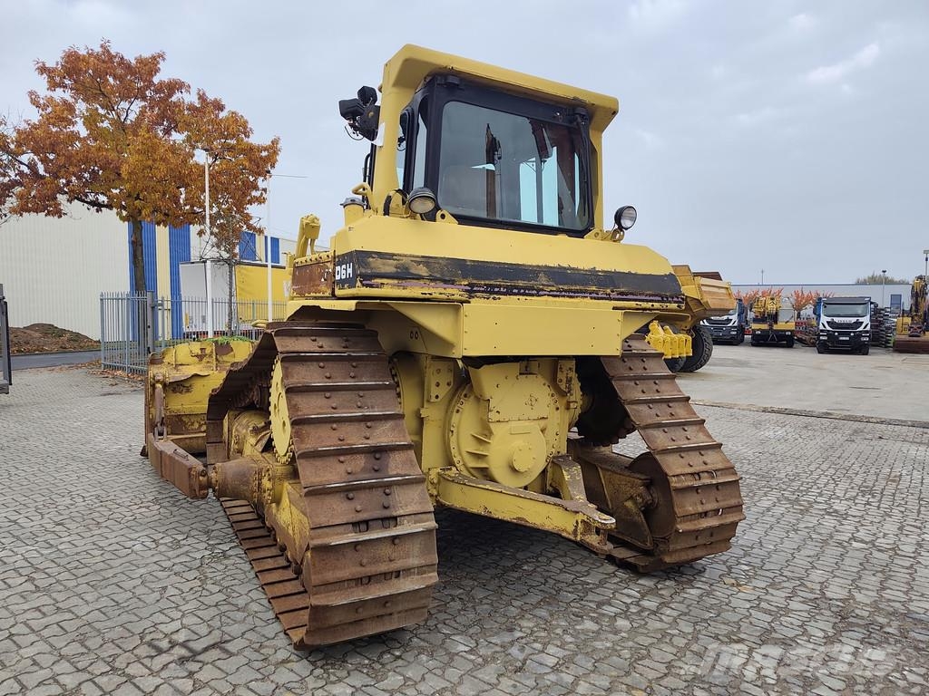 CAT D6H LGP . Buldožerji goseničarji