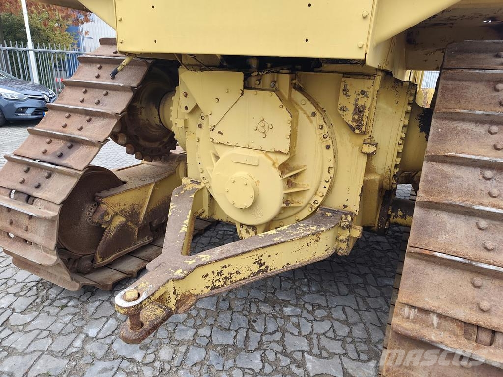 CAT D6H LGP . Buldožerji goseničarji