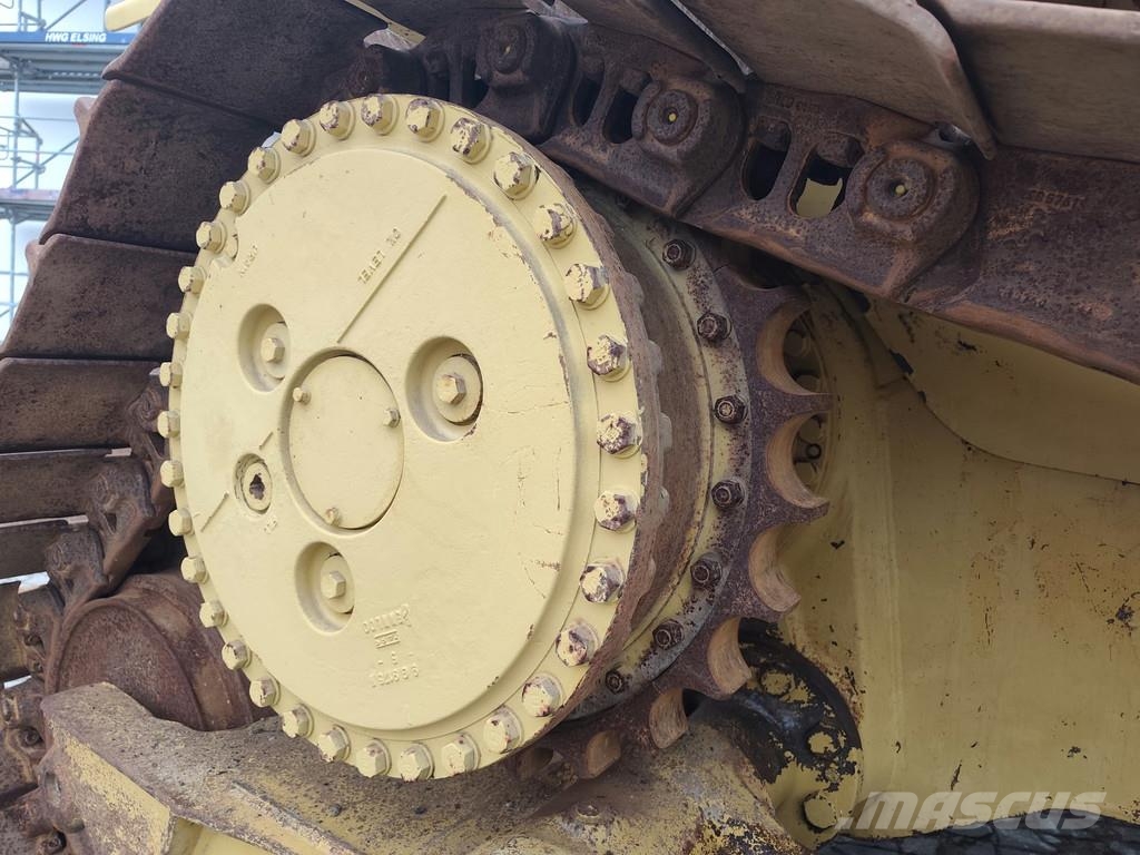 CAT D6H LGP . Buldožerji goseničarji
