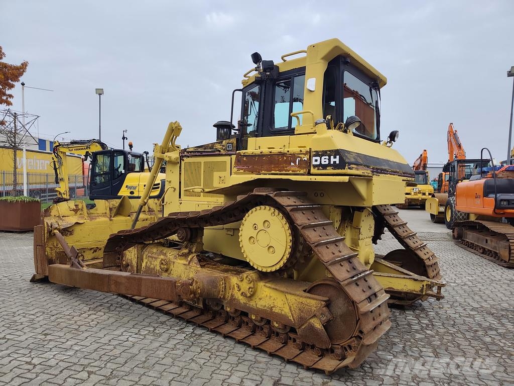 CAT D6H LGP . Buldožerji goseničarji