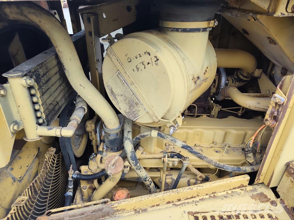 CAT D6H LGP . Buldožerji goseničarji