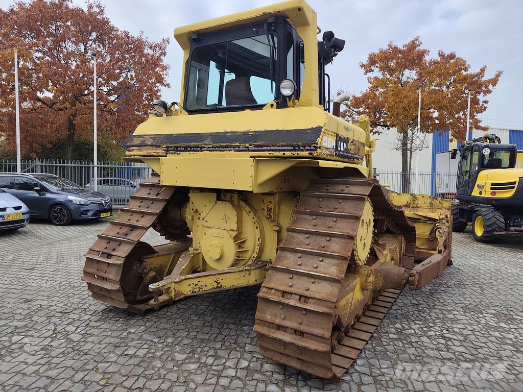 CAT D6H LGP . Buldožerji goseničarji