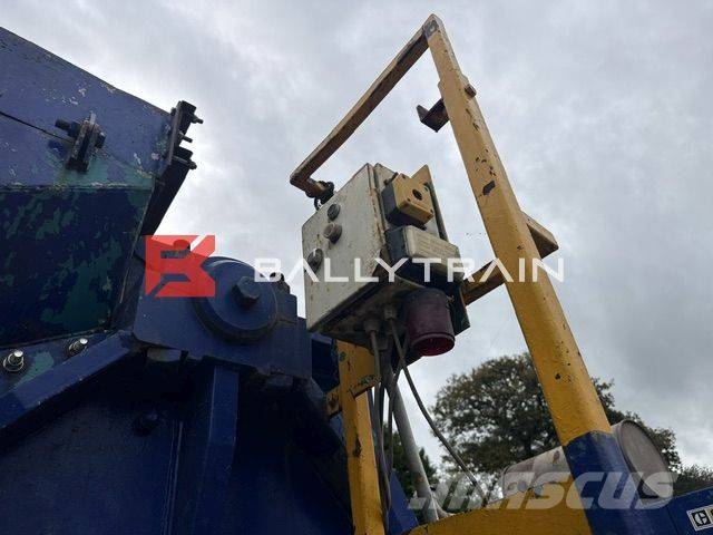 Kue-Ken 75S Hook Lift Jaw Crusher (30×20) Drobilci