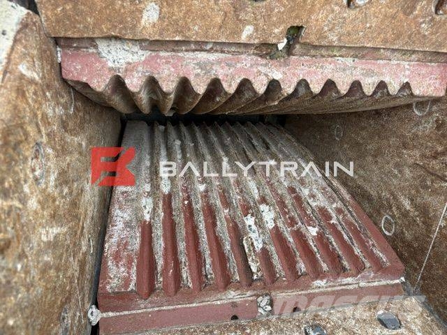 Kue-Ken 75S Hook Lift Jaw Crusher (30×20) Drobilci