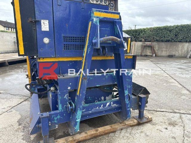 Kue-Ken 75S Hook Lift Jaw Crusher (30×20) Drobilci