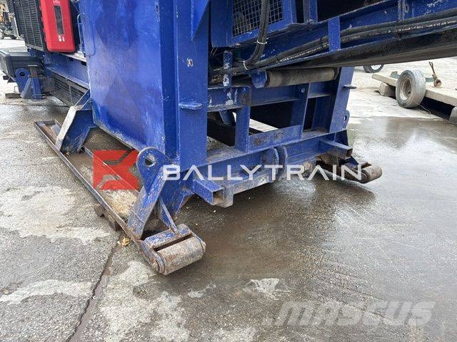 Kue-Ken 75S Hook Lift Jaw Crusher (30×20) Drobilci