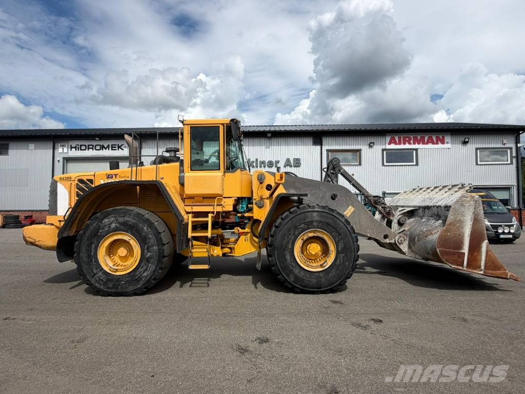 Volvo L220E Wielladers