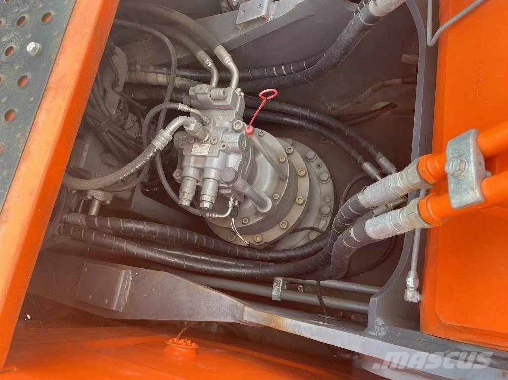 Hitachi ZX 240 Raupenbagger