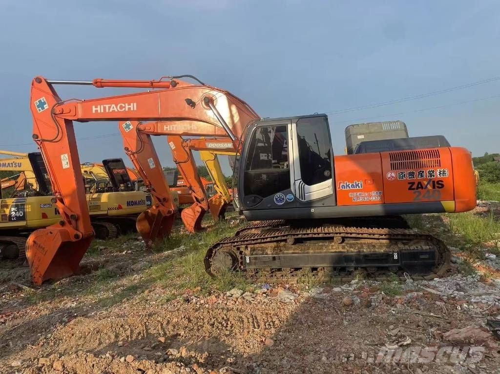 Hitachi ZX 240 Raupenbagger