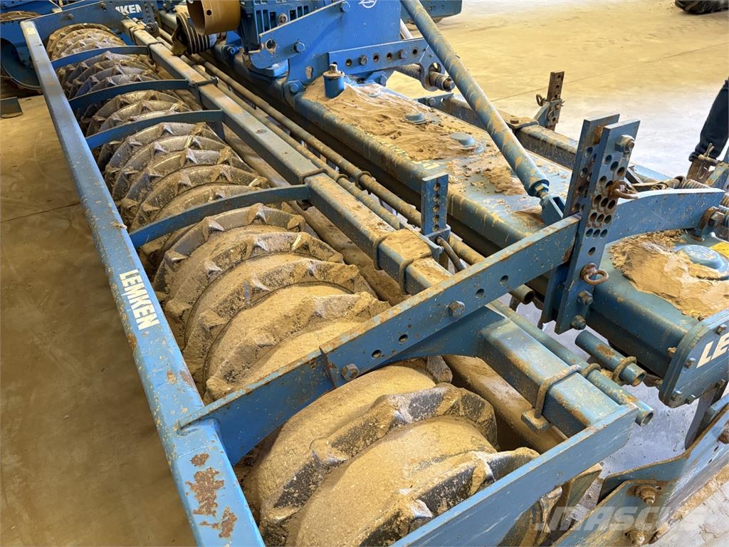 Lemken Solitair 9/400 مثاقيب مدمجة