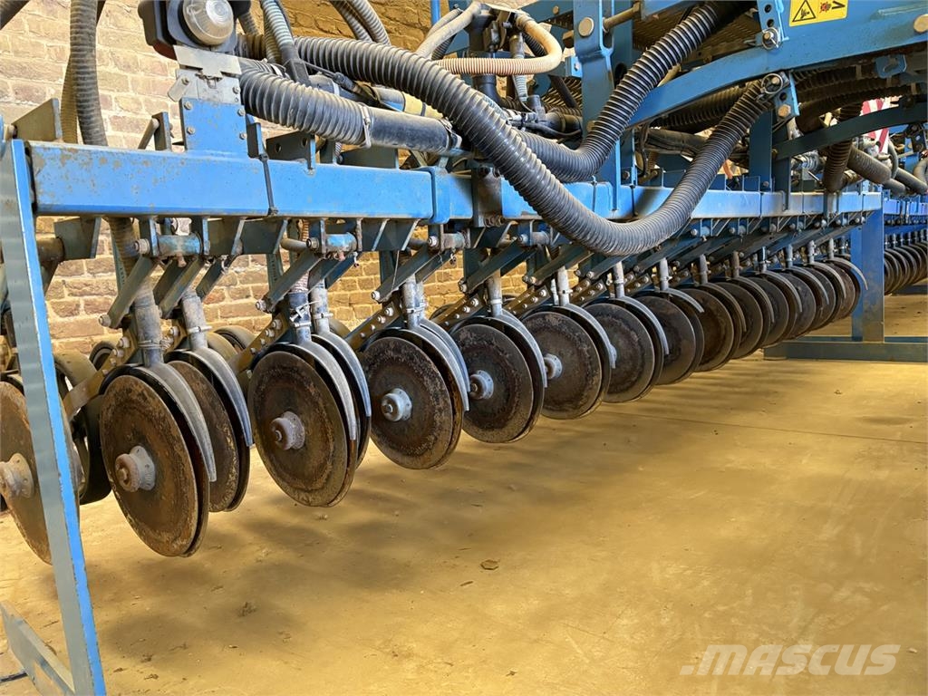 Lemken Solitair 9/400 Perfuradoras combinadas
