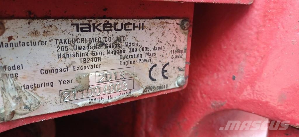 Takeuchi TB210 Mini pelle < 7t