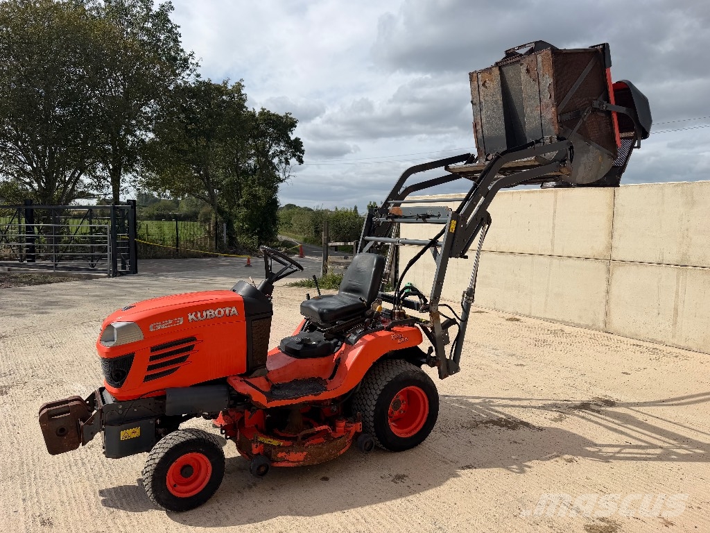 Kubota G 23 ركوب الحشائش